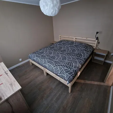 Sosny 2,2 Nad Jeziorem Otw Borówno Wielkie *